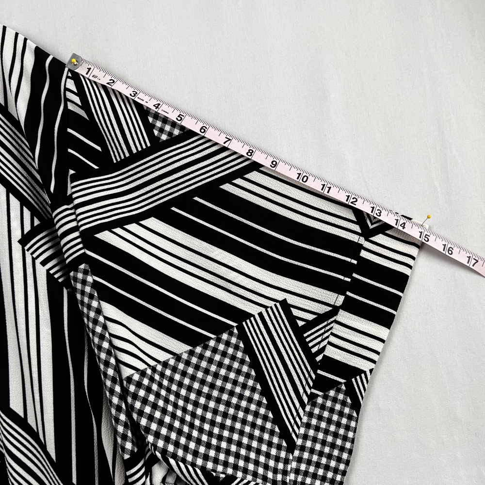 Kiyonna Kimono Womens 2X Cardigan Black White Checked Stripe Artsy - Picture 6 of 15